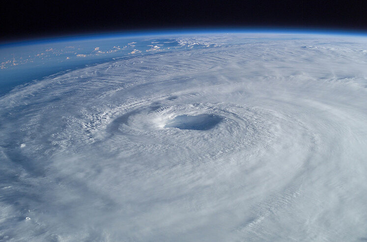 hurricane isabel eye from ISS