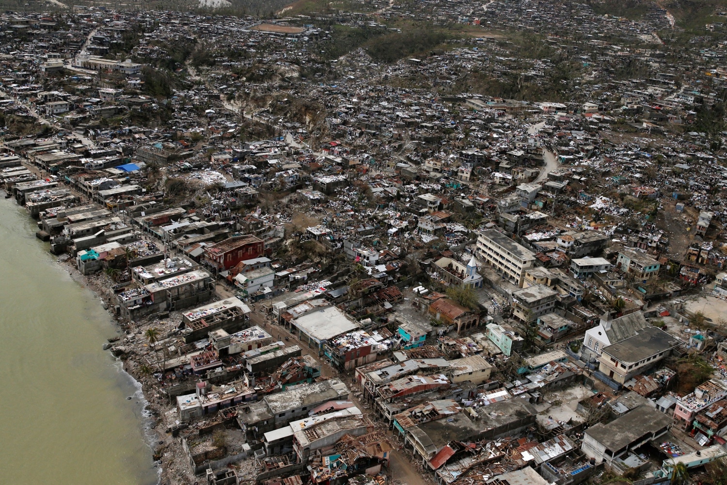 Destroyed houses are seen after Hurricane Matthew hit Jeremie, Haiti, October 6, 2016. REUTERS/Carlos Garcia Rawlins TPX IMAGES OF THE DAY - RTSR4LP