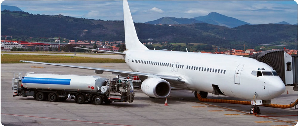 Airplane refueling
