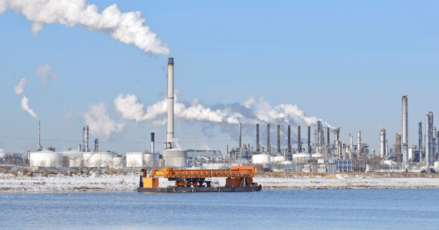 Blog header Oil refinery in winter