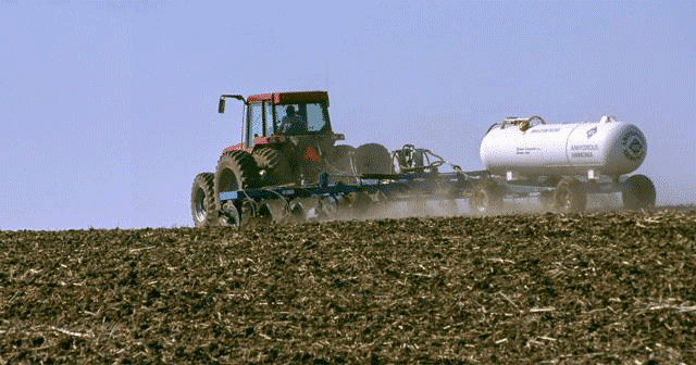 Tractor with chemical tank